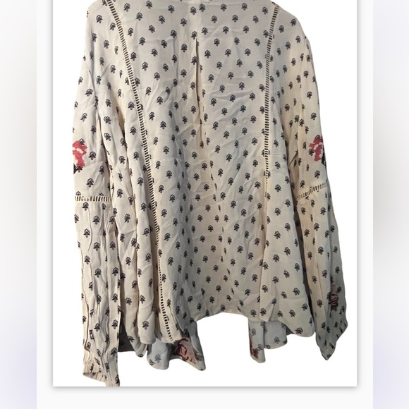Willow & Clay Cream embroidered floral cardigan/kimono Sz S Women Open Front - Picture 3 of 7